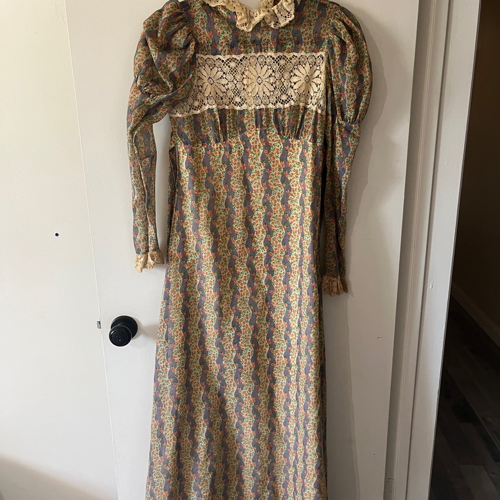 3 Vintage Long Sleeve Dress Bundle